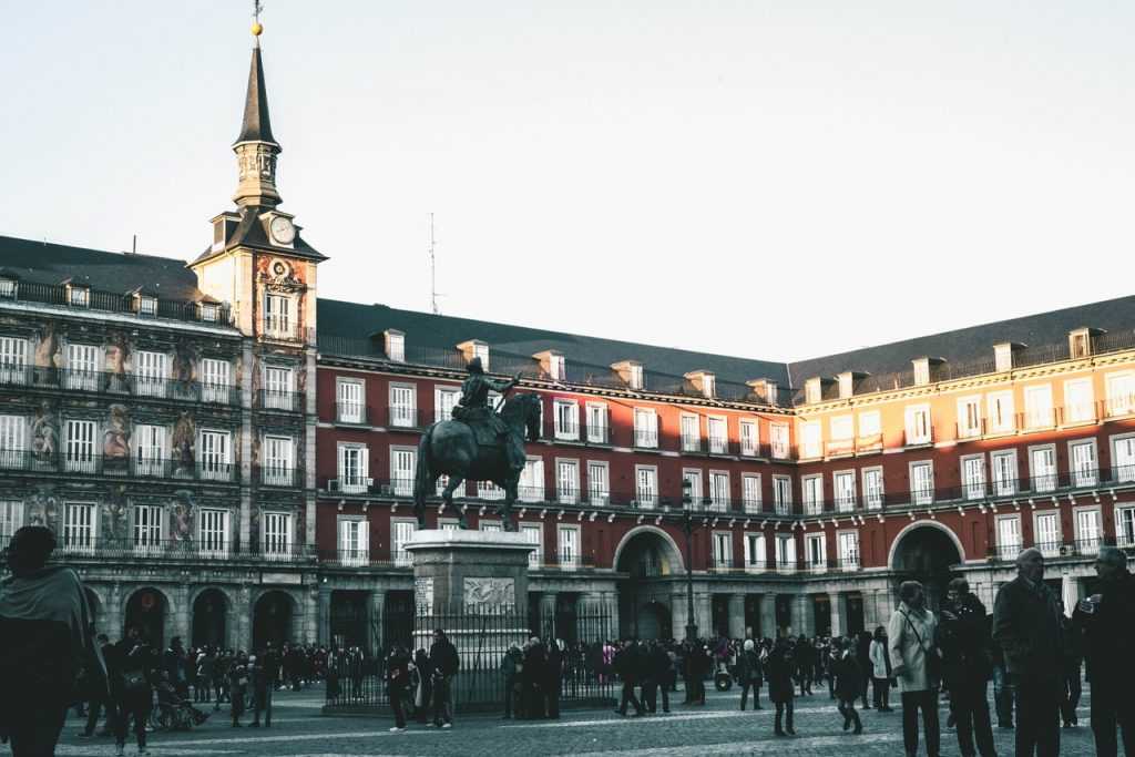 top 10 hotels to stay in Madrid